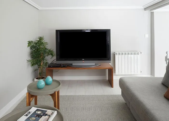 Colon by FeelFree Rentals